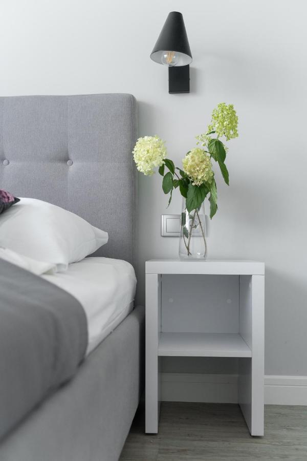 Apartament Doris 1 Z Pieknym Widokiem โปเบียโรโว ภายนอก รูปภาพ