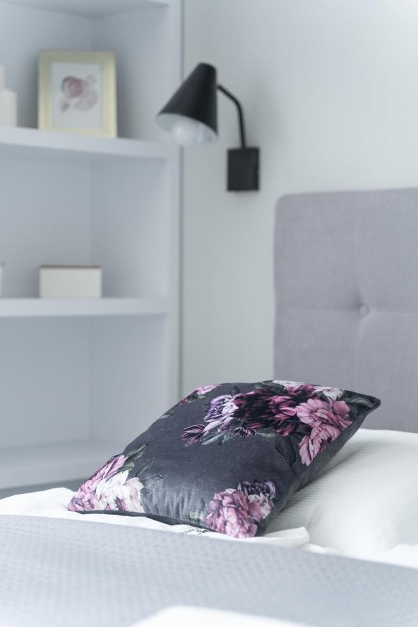 Apartament Doris 1 Z Pieknym Widokiem โปเบียโรโว ภายนอก รูปภาพ